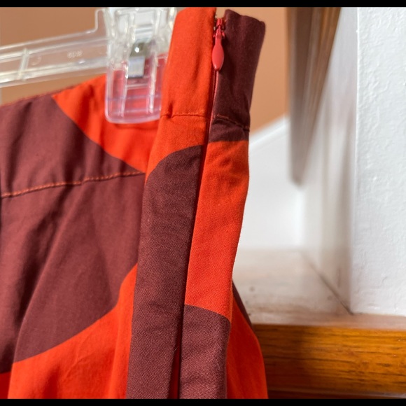 Farm Rio for Anthro NWT XS & XL but runs small side zip w/pockets skirt w/slit. - Picture 3 of 9